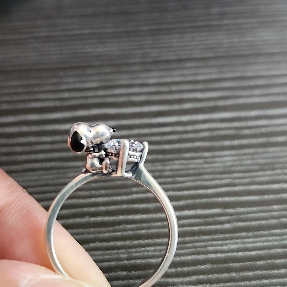 Peanuts Snoopy Inspired Women's CZ Ring - Picture 4 of 5